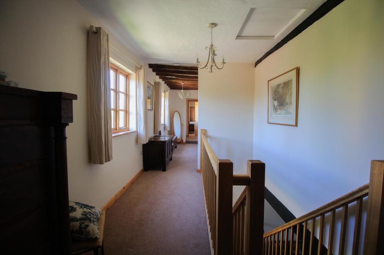 Three Ways Farmhouse B&B Стратфорд на Ейвън Екстериор снимка